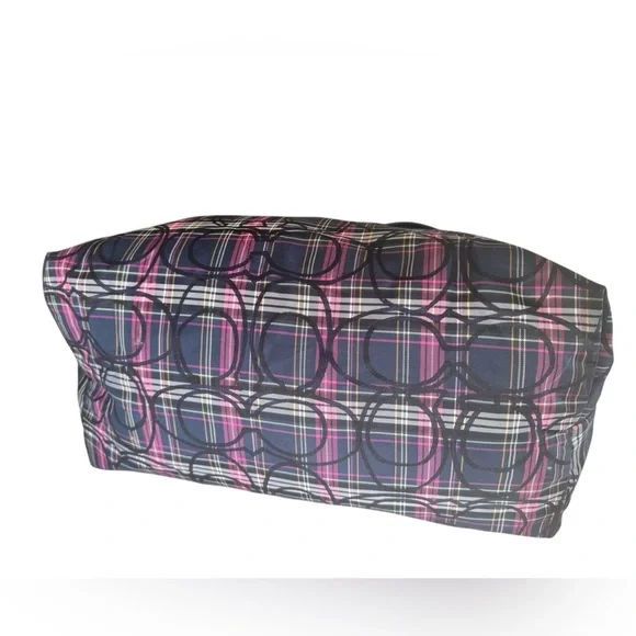 Coach Getaway Nylon Packable Extra-Large Weekender - Picture 9 of 15